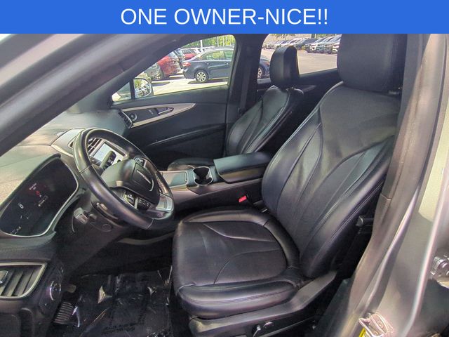 Used 2020 Silver Lincoln Reserve image 16