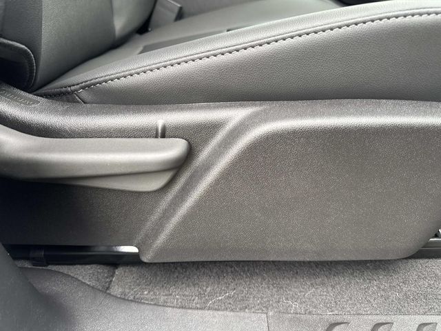2026 Chevrolet Colorado - Image 30