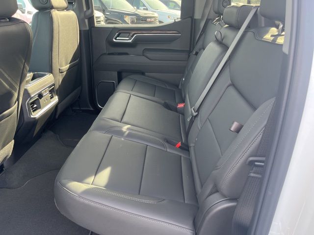 2026 GMC Sierra 1500 SLT:44936