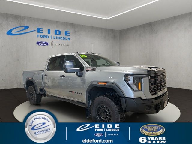2025 GMC Sierra 2500HD AT4X Crew Cab 4WD