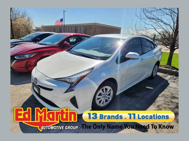 White (Blizzard Pearl) 2017 Toyota Prius Two FWD Hatchback Front-Wheel Drive Continuously Variable Transmission