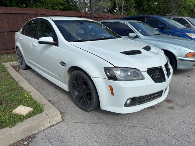 Polar White 2009 Pontiac G8 Base Sedan Rear-Wheel Drive 5-Speed Automatic