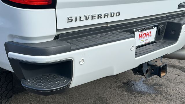 2017 Chevrolet Silverado 2500HD High Country 18