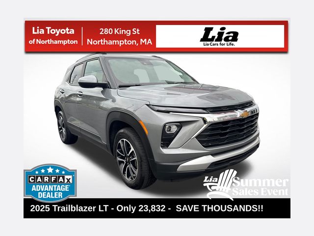 Sterling Gray Metallic 2025 Chevrolet Trailblazer SUV / Crossover Four-Wheel Drive 9-Speed Automatic