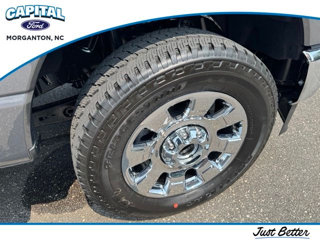 New 2026 Gray Ford Lariat image 10
