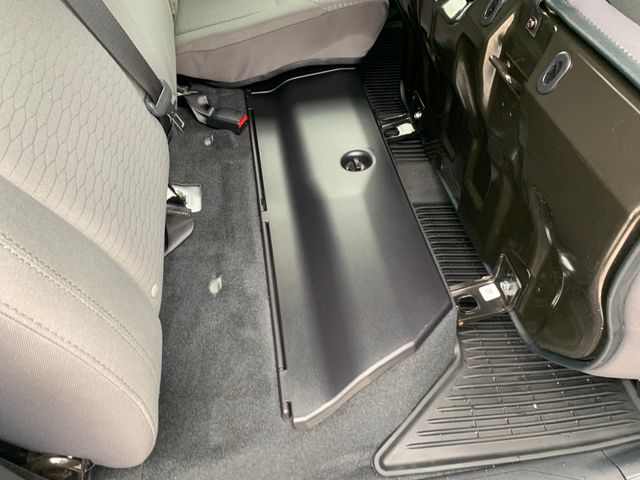 Used 2018 Toyota Tacoma Truck