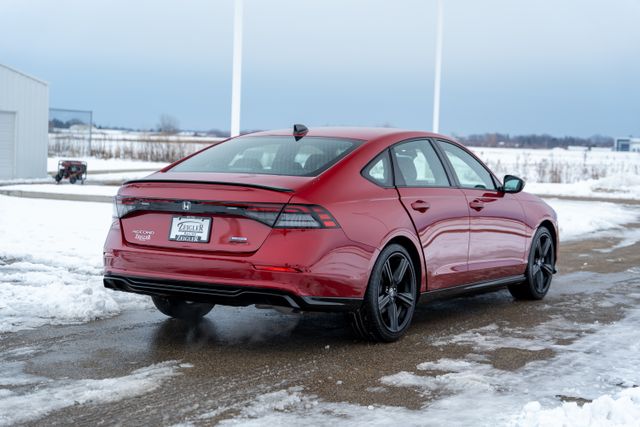 2024 Honda Accord Hybrid Sport-L 7