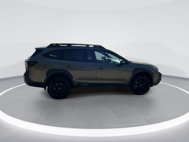 Used 2025 Green Subaru Wilderness image 9