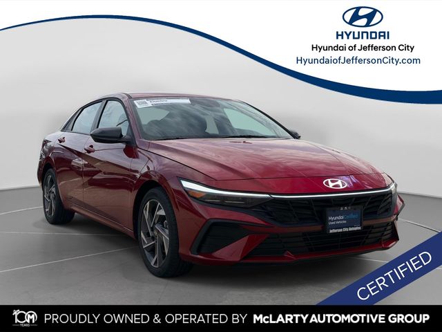 Ultimate Red 2025 Hyundai Elantra SEL Sport FWD Sedan Front-Wheel Drive Continuously Variable Transmission