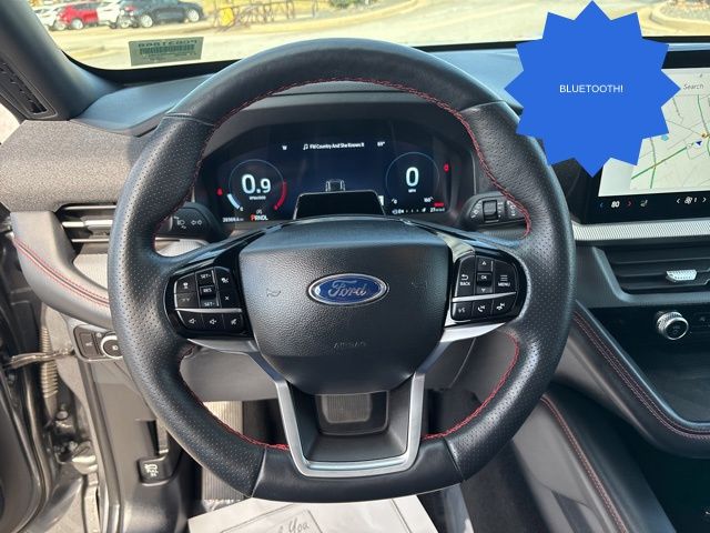 Certified Used 2025 Gray Ford ST-Line image 14