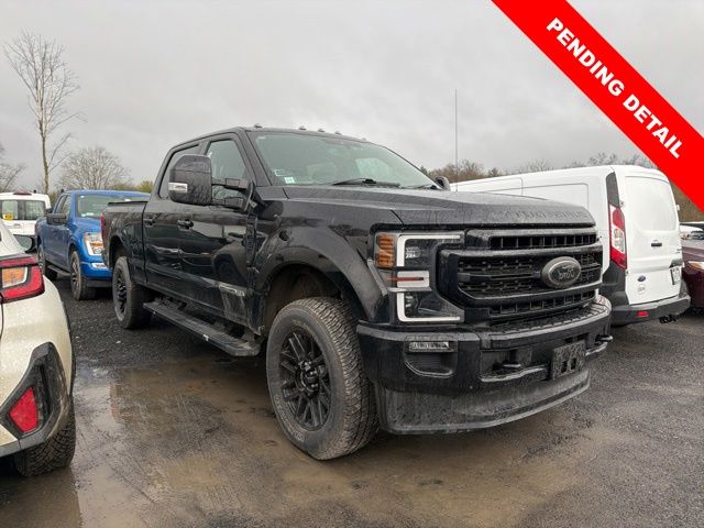Black 2020 Ford F-350 Super Duty Lariat Crew Cab 4WD Pickup Truck Four-Wheel Drive Automatic