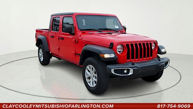 2023 Jeep Gladiator Sport S's photo