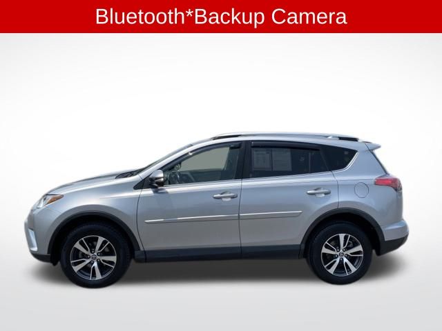 Used 2018 Toyota RAV4 XLE with VIN JTMRFREV7JJ237806 for sale in Harrisonburg, VA