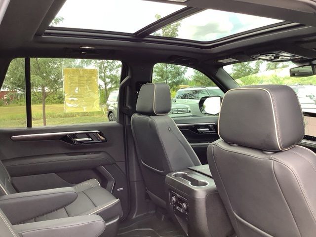 Used 2026 Polar White Chevrolet Premier image 29