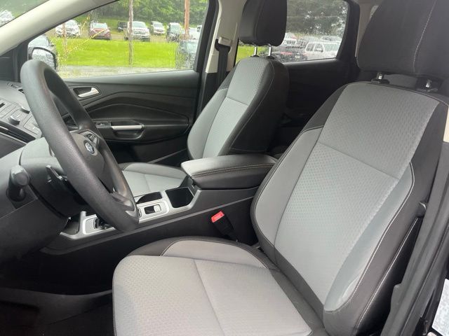 Used 2017 Black Ford SE image 12