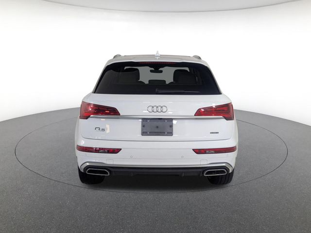 used 2024 Audi Q5 e car