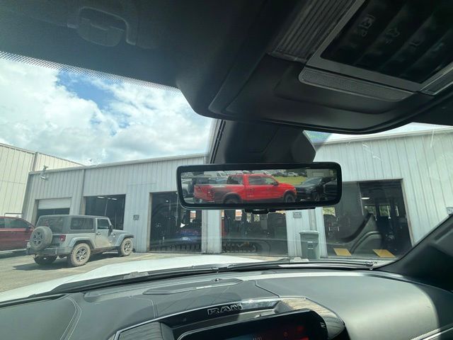 2025 Ram 1500 Limited Crew Cab 4x4 5'7" Box