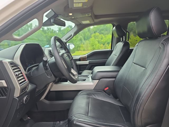 Used 2016 White Platinum Clearcoat Metallic Ford Lariat image 15