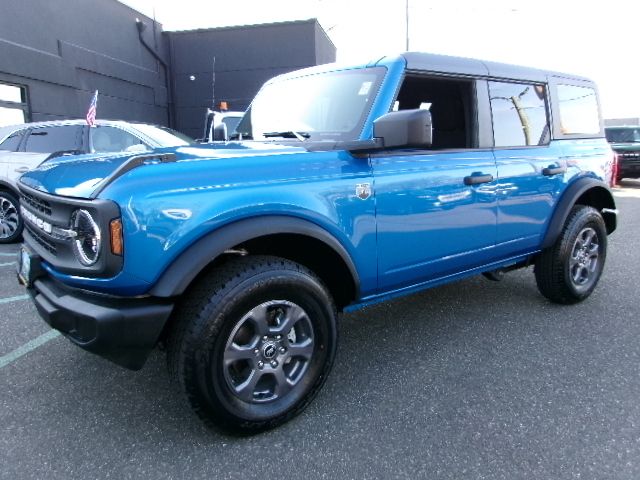 used 2025 Ford Bronco car, priced at $41,996