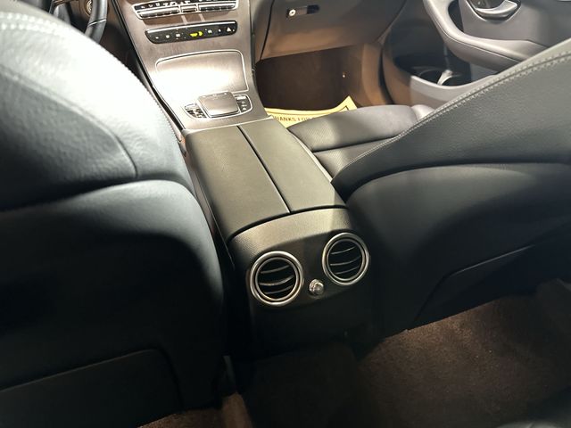 Certified Used 2023  Mercedes-Benz GLC 300 Coupe image 25