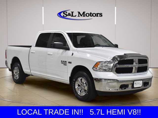 Bright White Clearcoat 2019 RAM 1500 Pickup Truck Four-Wheel Drive 8-Speed Automatic