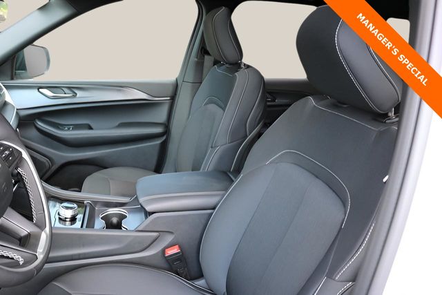 New Car 2025 Jeep Grand Cherokee  Laredo X For Sale Under $35,000 In Austin, Texas