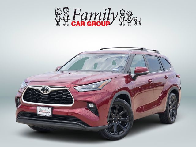 Red (Ruby Flare Pearl) 2023 Toyota Highlander SUV / Crossover Front-Wheel Drive 8-Speed Automatic