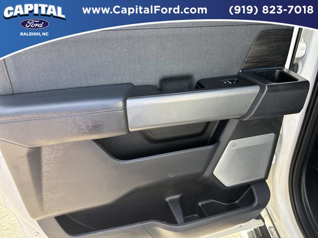 Used 2024 White Ford Lariat image 17