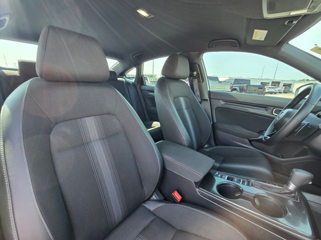 2025 Honda Civic Sport:168856B