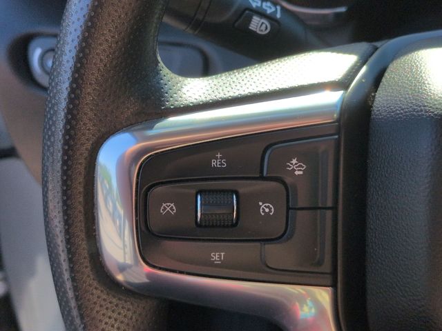 Used 2023 Gray Chevrolet LT image 17
