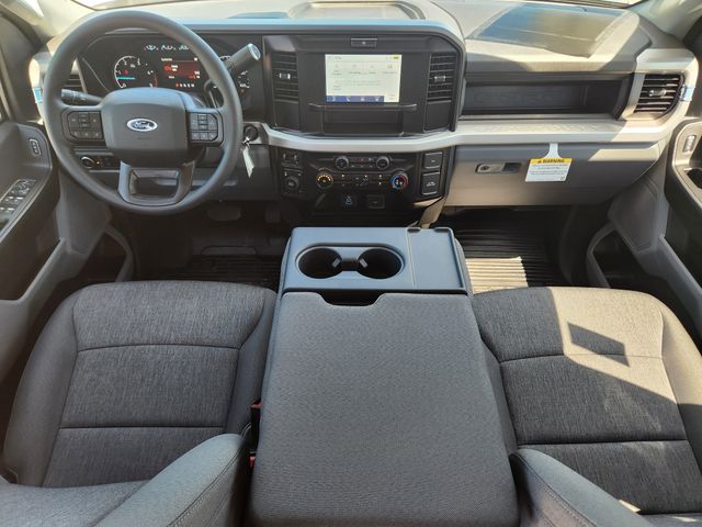 2025 Oxford White Ford Super Duty F-350 DRW XL 4X4 Truck
