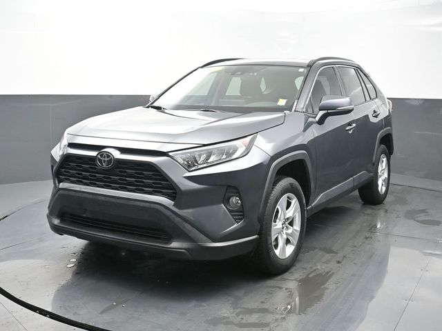 2020 Toyota RAV4 XLE FWD