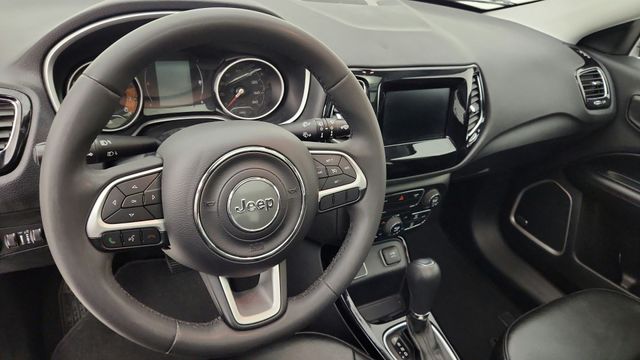 2021 Jeep Compass Latitude Silver at North Houston Mitsubishi
