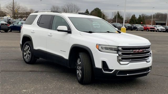 2022 GMC Acadia SLE 2