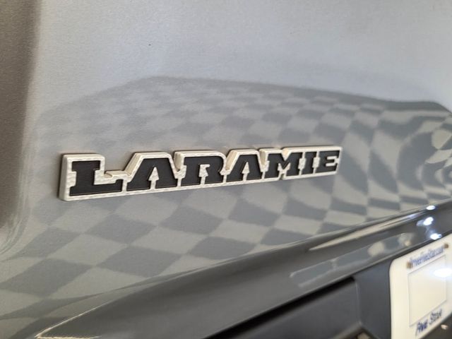 Used 2019 Silver Ram Laramie image 7