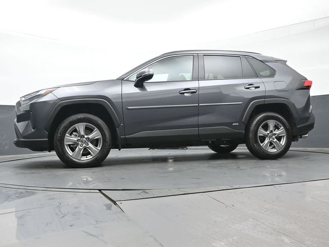 2024 Toyota RAV4 Hybrid XLE 31