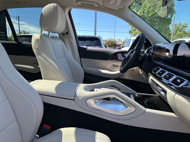 2026 Mercedes-Benz GLE GLE 450 White at Bob King Buick GMC