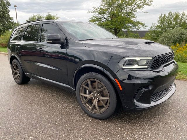 Black Clearcoat 2025 Dodge Durango SUV / Crossover All-Wheel Drive 8-Speed Automatic