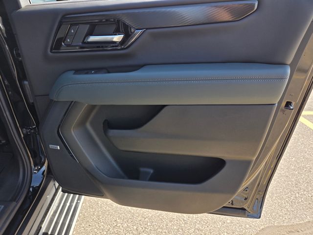 2026 GMC Yukon XL 4WD AT4