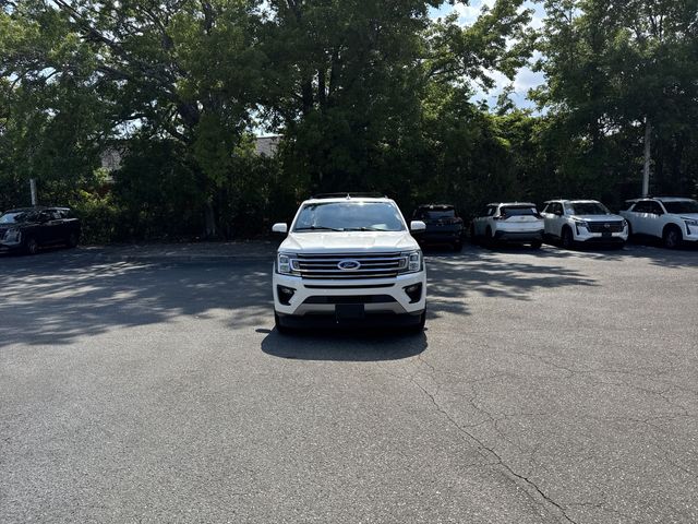 Used 2020 White Ford XLT image 2