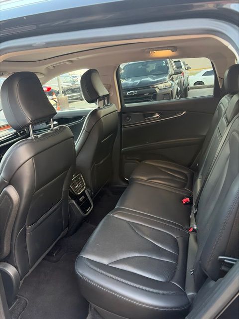 car-gallery-2