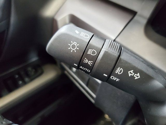 2025 Toyota Tacoma SR5 photo