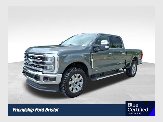 Gray Metallic 2025 Ford F-250 Super Duty Pickup Truck Four-Wheel Drive Automatic