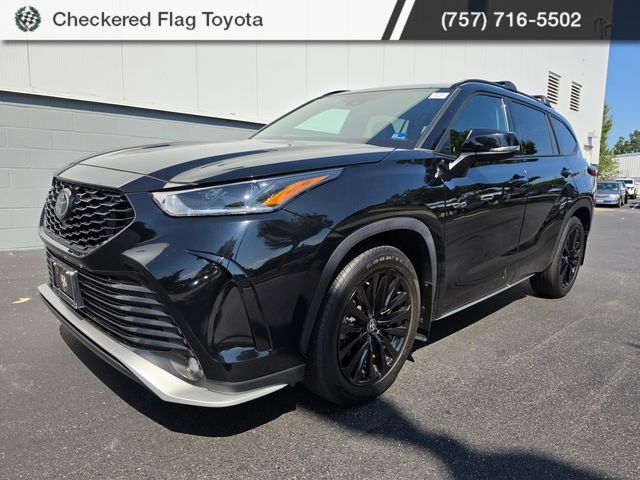 Midnight Black Metallic 2024 Toyota Highlander SUV / Crossover All-Wheel Drive 8-Speed Automatic