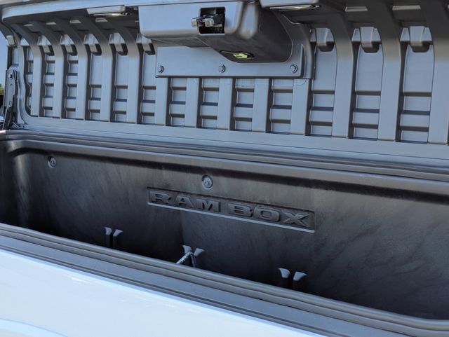 2026 Ram 1500 Limited Crew Cab 4x4 5'7" Box