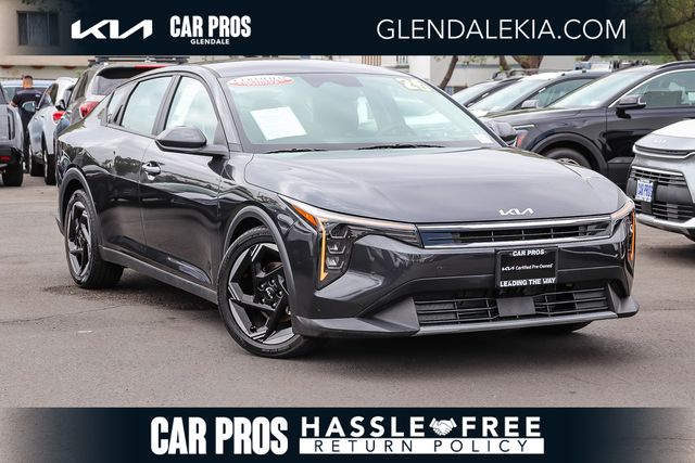 Interstellar Gray 2025 Kia K4 Sedan Front-Wheel Drive Continuously Variable Transmission