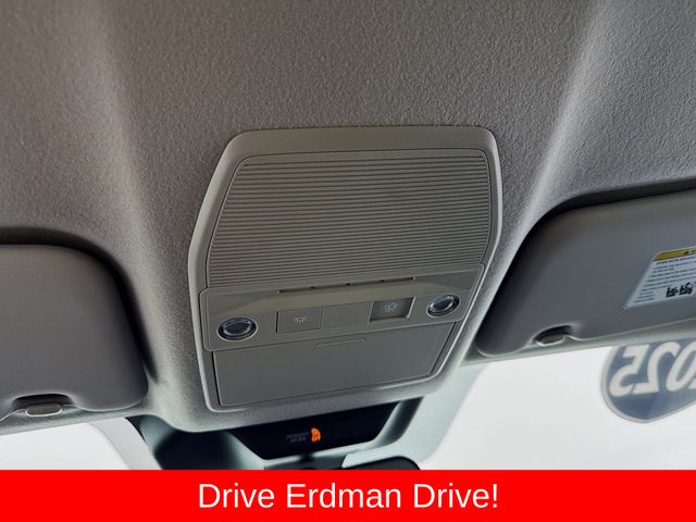 Used 2025 Nissan Kicks SUV
