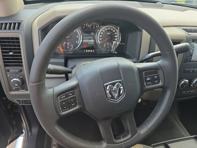 Used 2012 Mineral Gray Clearcoat Metallic Ram Express image 16