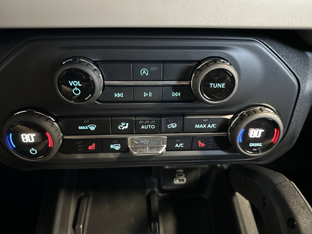 New 2026 Blue Metallic Ford Big Bend image 18
