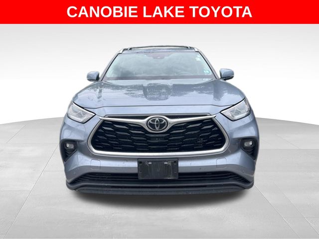 Used 2021 Toyota Highlander SUV